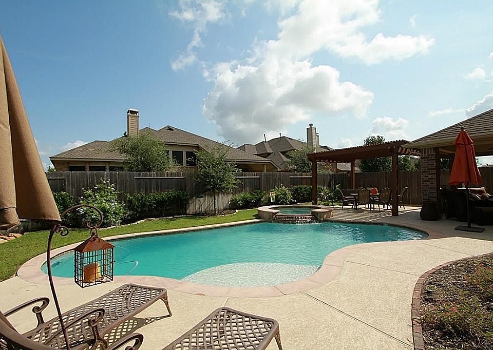 1st image of 26222 Ginger Gables Ln