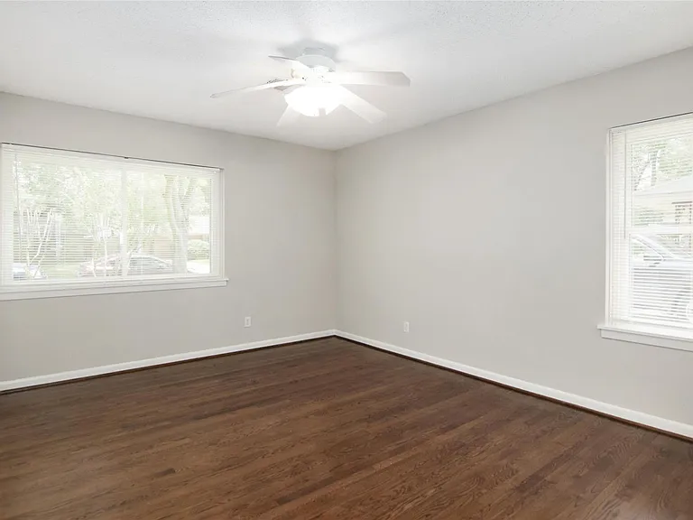 6225 Indigo St — Photo 5