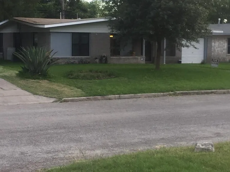 558 Artemis Dr — Photo 3