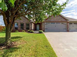 3404 SW Windy Way Ave, Bentonville, AR 72712