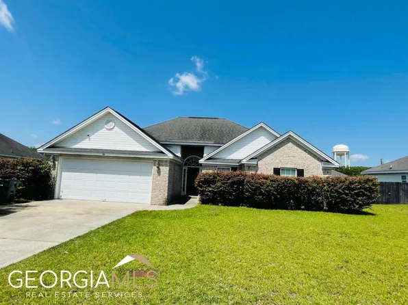 110 Auburn Cir, Glennville, GA 30427