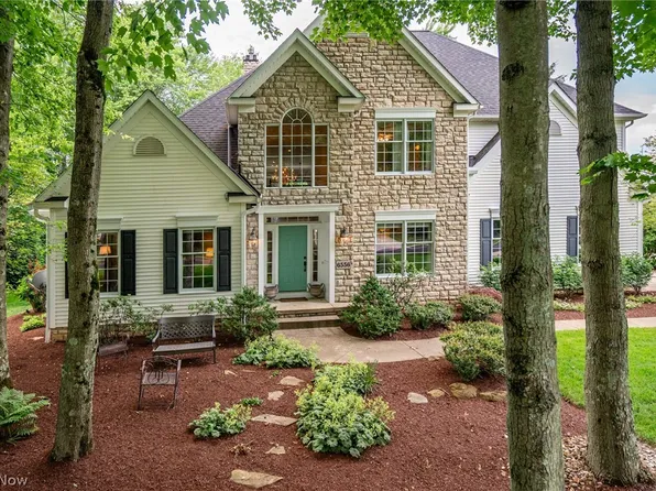 6556 Westpoint Dr, Hudson, OH 44236
