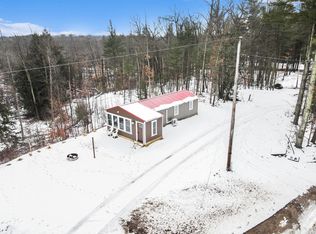 7364 N Northern Dr, Pentwater, MI 49449