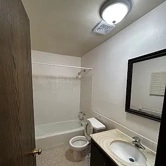 Hazelwood Apartments — Photo 22