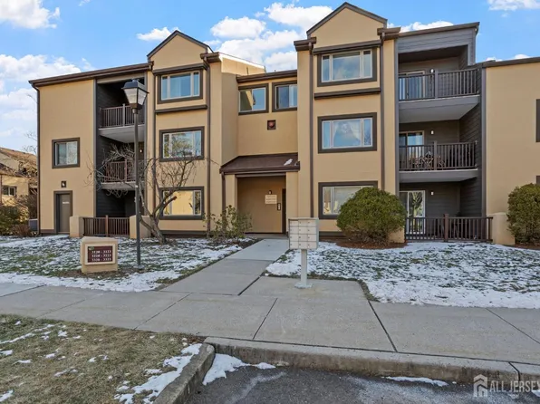 3120 Sayre Dr, Princeton, NJ 08540