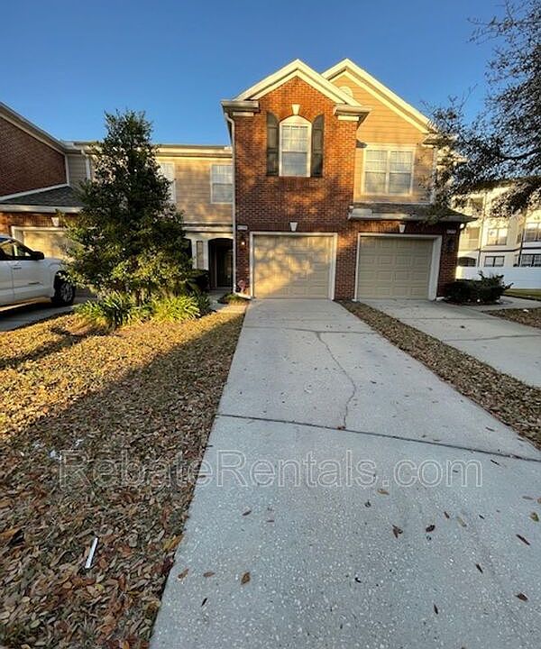 1st image of 4199 Highwood Dr