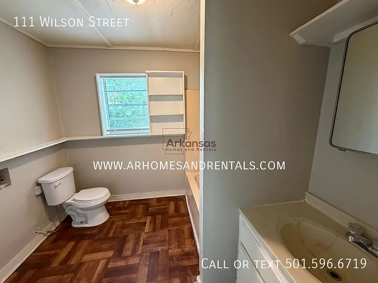 111 Wilson St — Photo 6