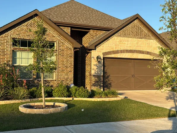 216 Missler Dr, Aledo, TX 76008
