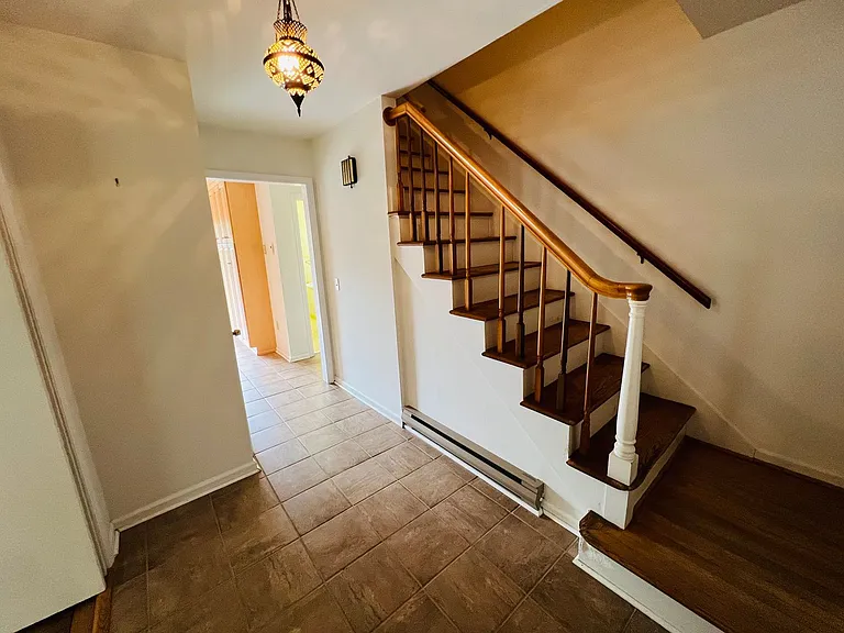 401 Apperson Dr — Photo 16