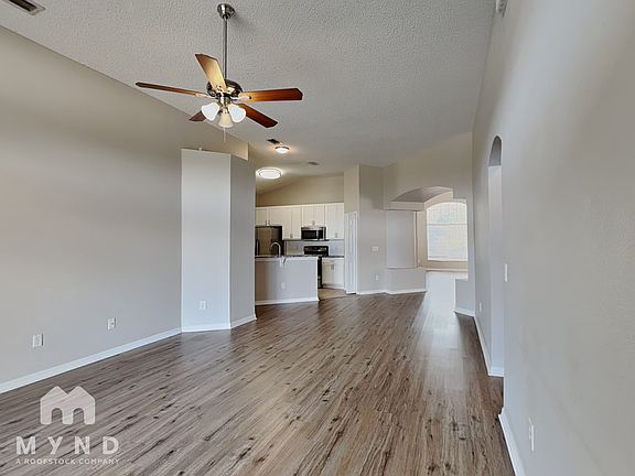 5th image of 723 Stonewyk Way