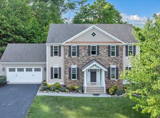 5882 Monet Dr, Roanoke, VA 24018