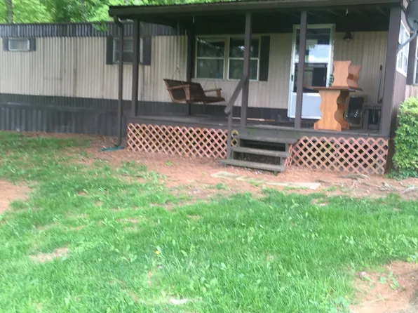 292 Rayfield Dr, Boone, NC 28607