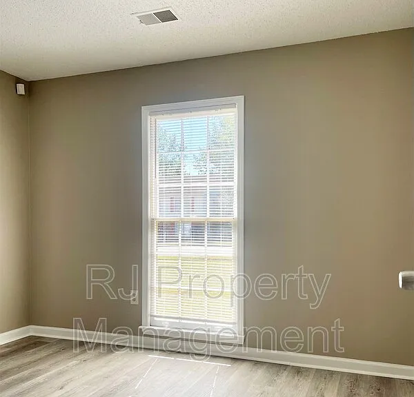 6600 Stockport Dr — Photo 17
