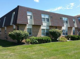 1974 Wolosyn Cir APT 4, Poland, OH 44514