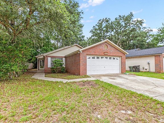 2nd image of 4540 Eltham Park