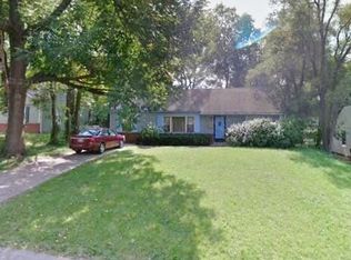 7665 Rainbow Dr, Prairie Village, KS 66208