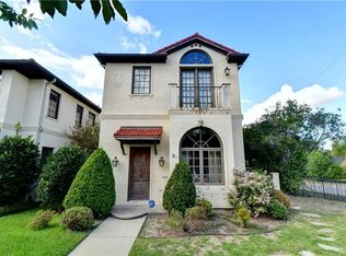 3700 Crestline Rd, Fort Worth, TX 76107