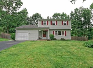 25 Kaatskill Way, Ballston Spa, NY 12020