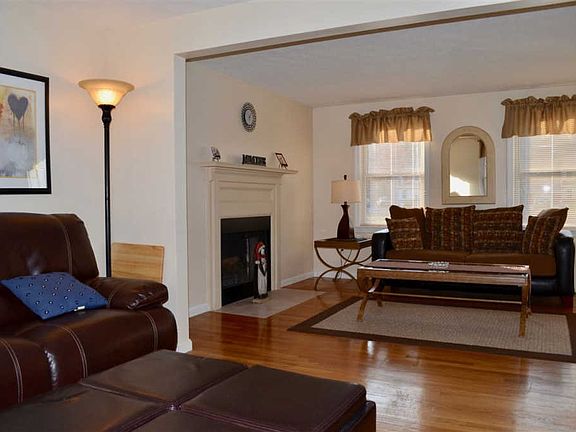 5th image of 42 Quail Run Dr #42