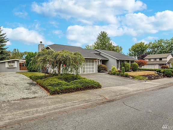 4th image of 21023 29th Ave W