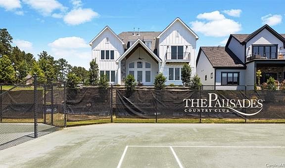 4th image of 13210 Terrace Court Dr #2