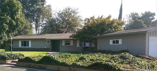 Welcome to 23007 Vista Grand Way, Grand Terrace