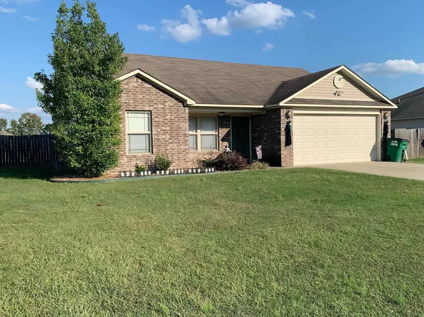 126 Sunflower Ln, Beebe, AR 72012