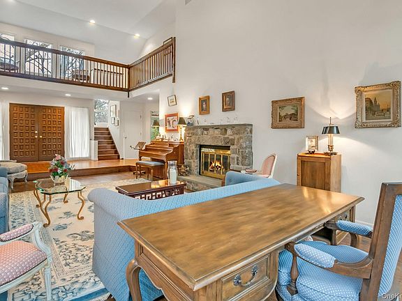 5th image of 121 Law Road