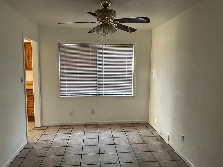 7630 High Dr — Photo 4