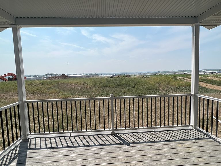 Listing photo 5