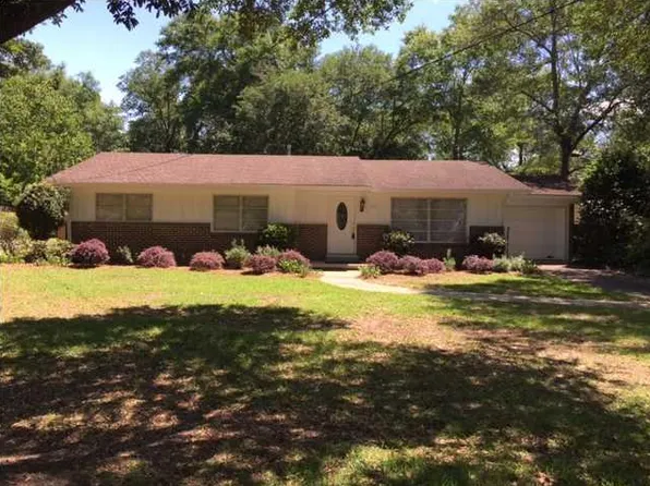 311 Lakeview Dr, Mobile, AL 36695