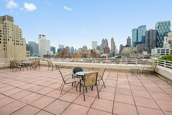 Rented by NY Best Homes Realty | media 22