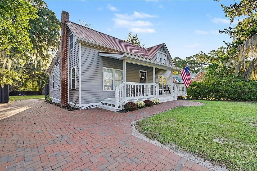 3 bed, 3.5 bath, 1776 sqft, $3,500 — Photo 1
