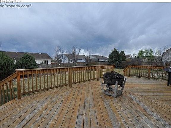 3rd image of 1311 Cliffrose Ct