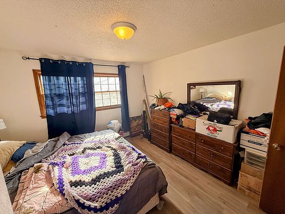 5th image of 3411-3427 Elm Dr #D