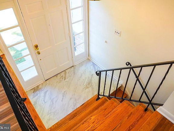 3rd image of 7019 Redmiles Rd