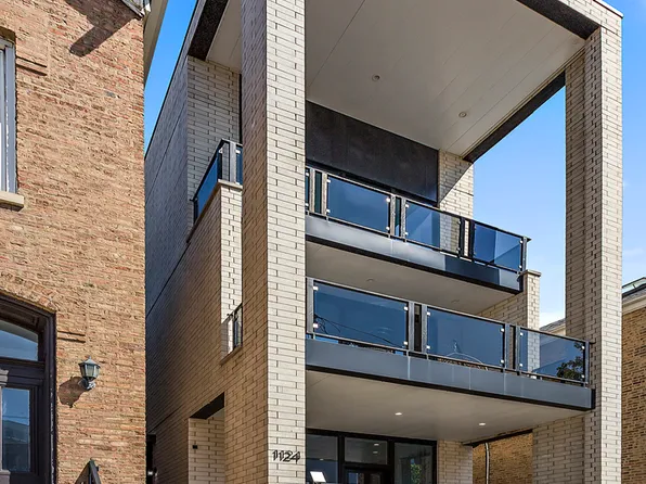 1124 W Fry St #1, Chicago, IL 60642