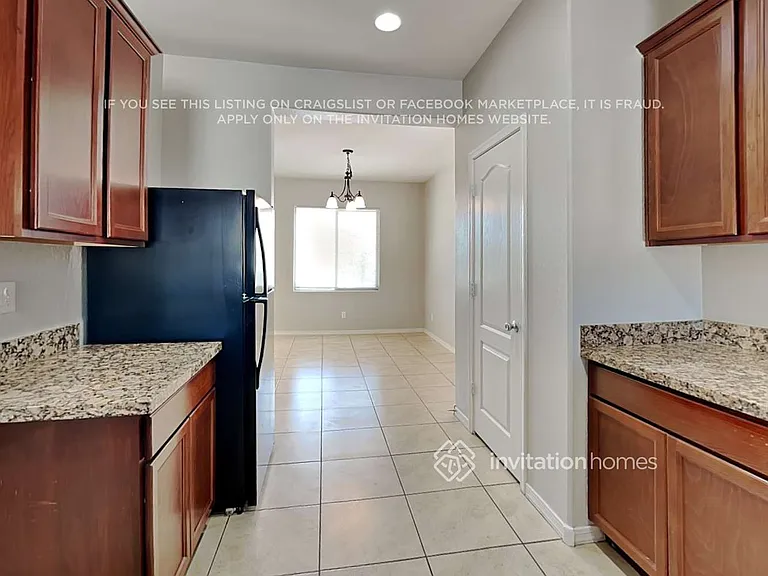 24446 W Sheraton Ln — Photo 8