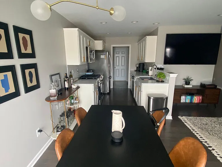 181 Northill Dr #C — Photo 4