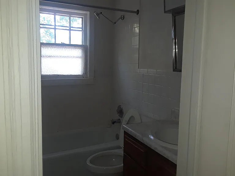 1508 W Ash St — Photo 5