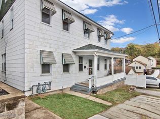 1037 Beech St, Scranton, PA 18505