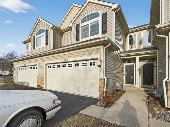 2263 Gallant Fox Cir, Montgomery, IL 60538