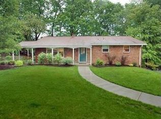 3303 Fawnway Dr, Murrysville, PA 15668