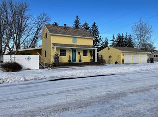 105 3rd Ave NE, Grand Meadow, MN 55936