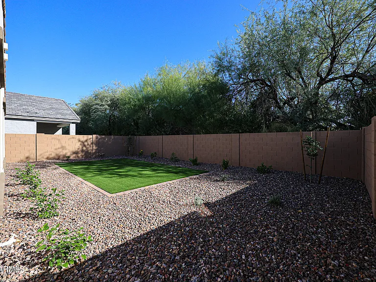 7763 N 86th Ln — Photo 19