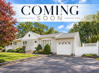 9 Arbor Dr, Brick, NJ 08724