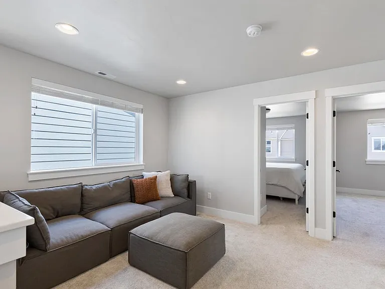 3756 Cole Rd — Photo 18
