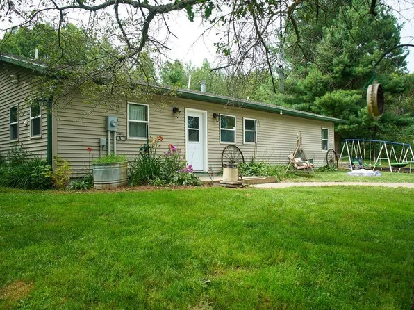 728 29 1/2 St, Chetek, WI 54728