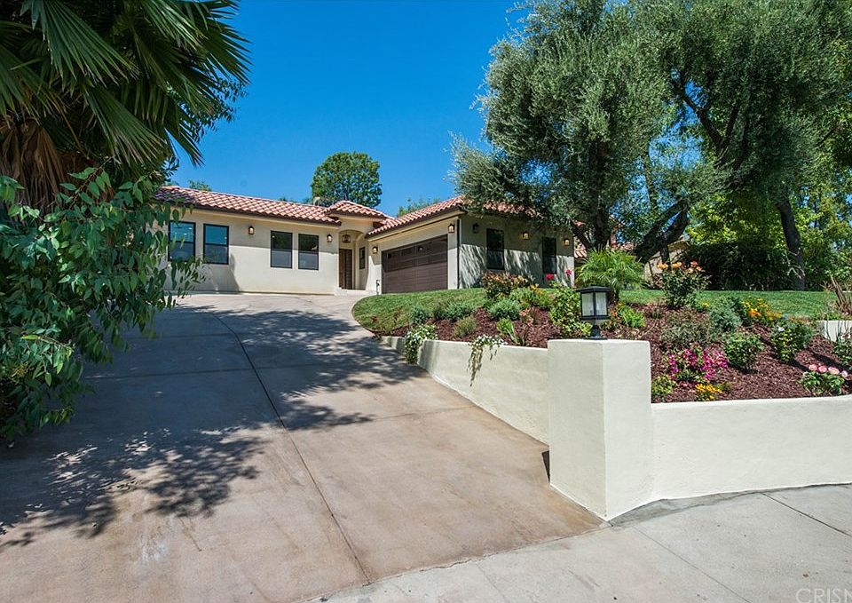 1st image of 4611 Monarca Dr