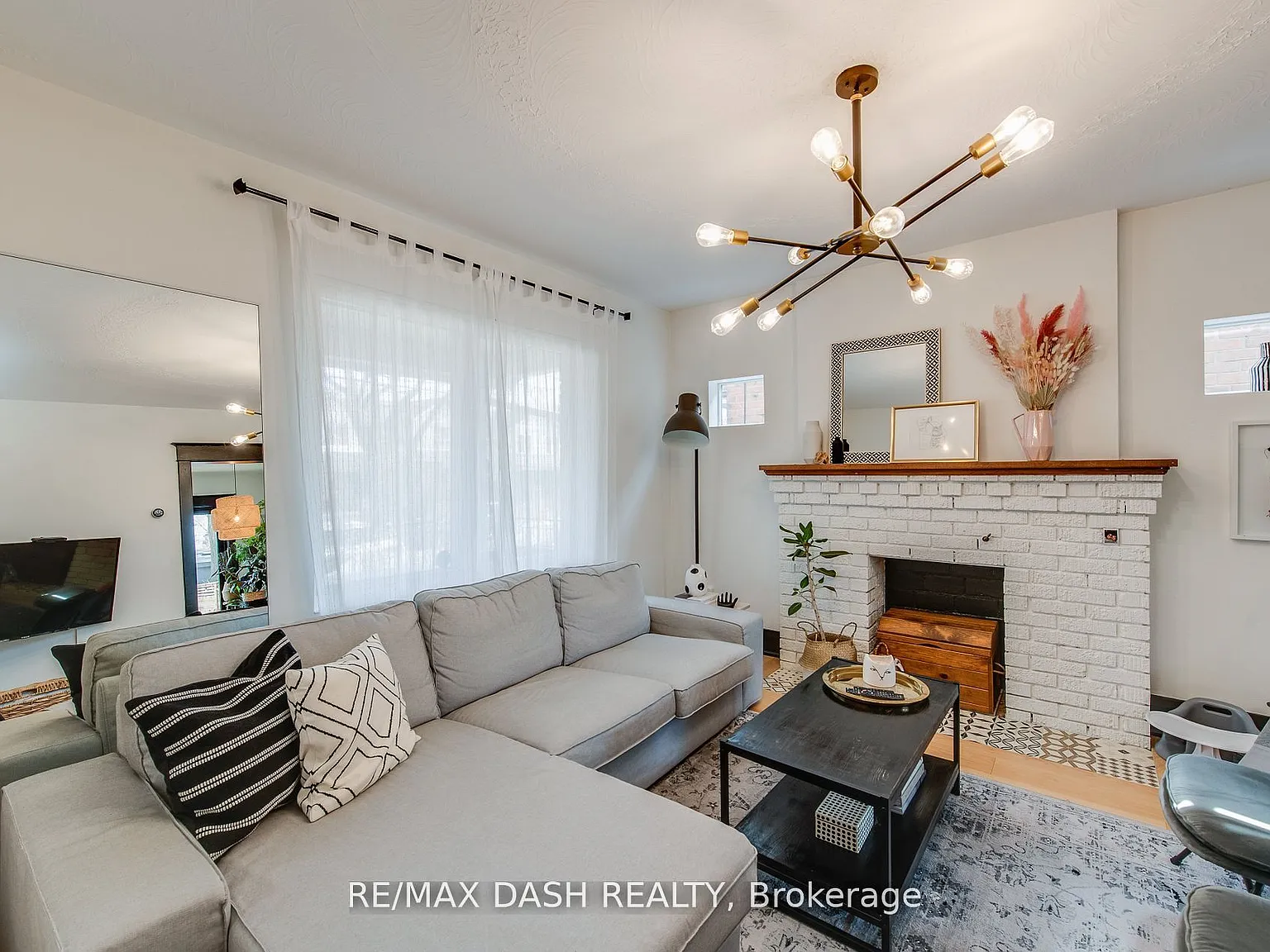 4 bed, $4,600 — Photo 3
